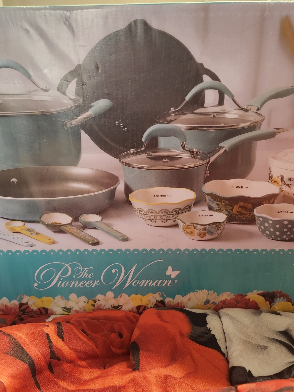 The Pioneer Woman Aqua Ceramic-Coated Cookware Set